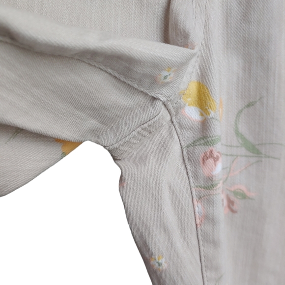 Bandolino Mandie Slim Crop Womens Size 8 Taupe Wash Pink Floral Ankle Crop Jeans - Picture 7 of 14